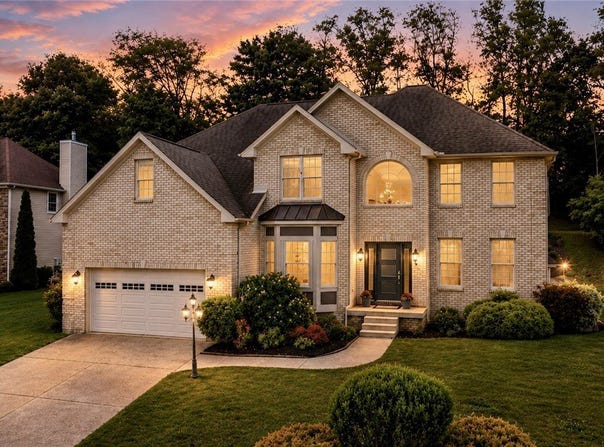 166 Eric Dr, Brighton Twp, PA 15009