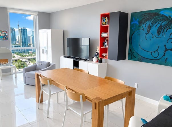 244 Biscayne Blvd, Miami, FL 33132