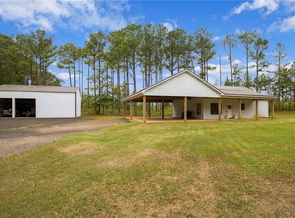 263 MOONEY HOLLOW Road, TALLASSEE, AL 36078