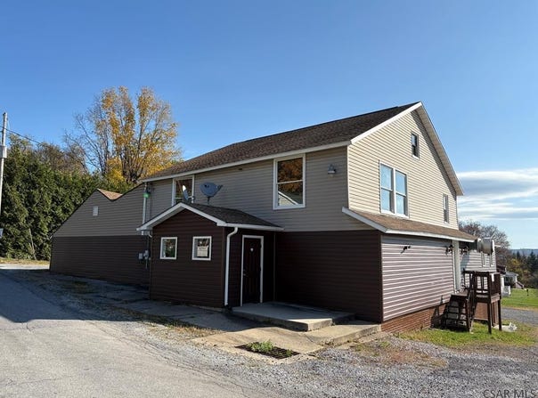 615 Ragers Hill Road, South Fork, PA 15956