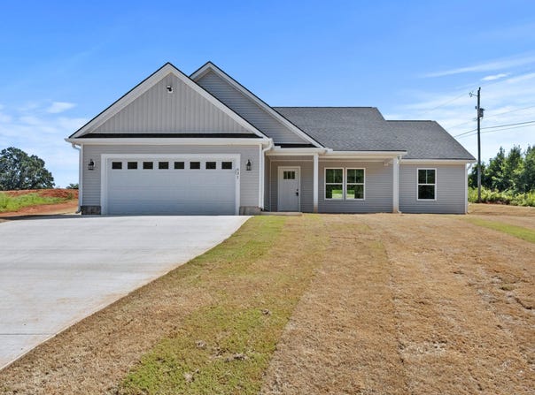 631 Skyline Drive, Campobello, SC 29322