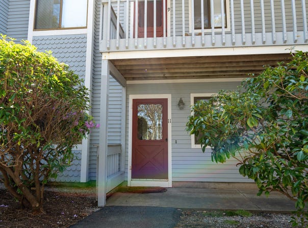 11 Chilton Lane, Brewster, MA 02631