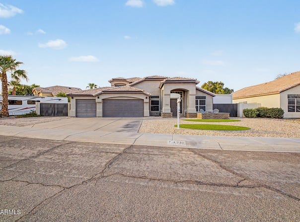 4730 E THUNDERHILL Place, Phoenix, AZ 85044