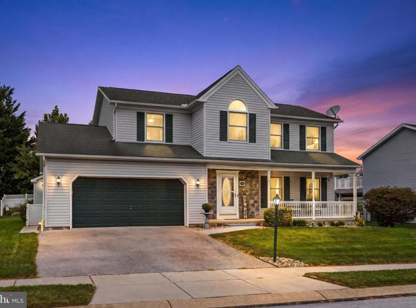 103 DAKOTA Drive, HANOVER, PA 17331