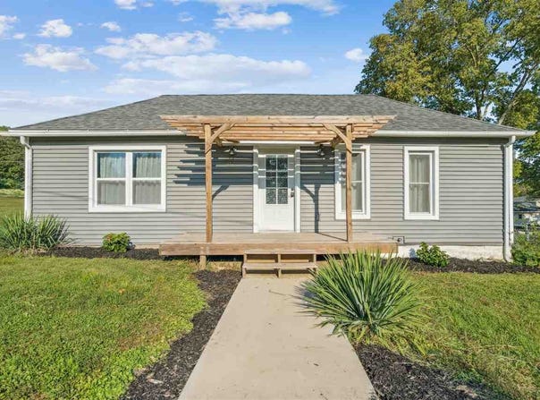 519 B Ave SE, MtVernon, IA 52314