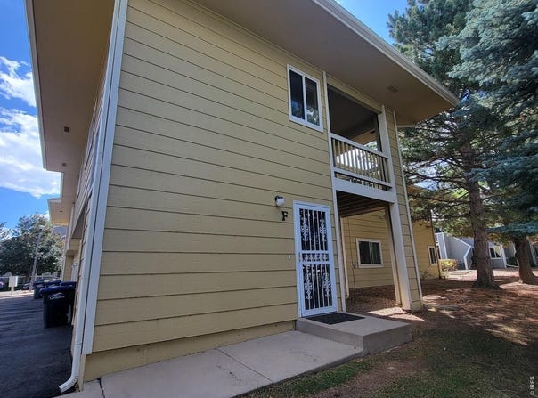 1045 Delta Dr, Lafayette, CO 80026