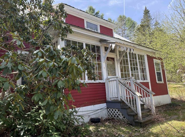 105 Craigue Hill, Springfield, VT 05156