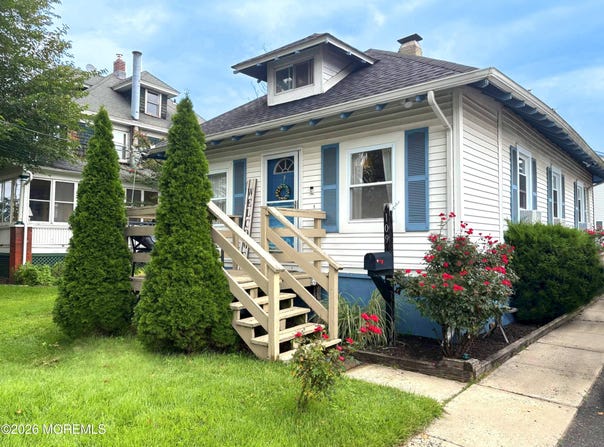 109 Osborn Street, Keyport, NJ 07735