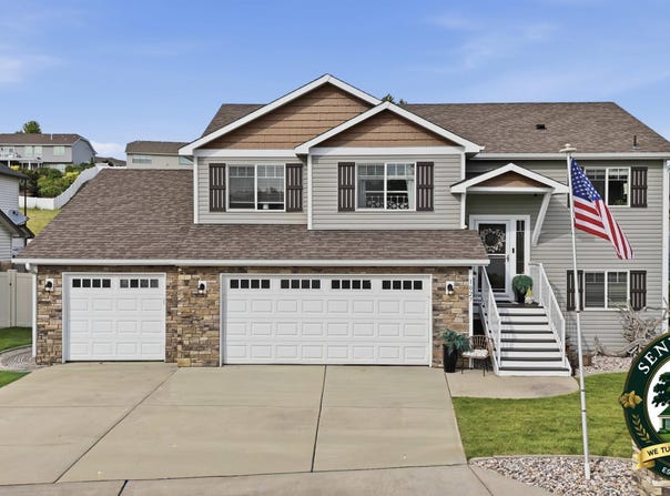 1027 S Virgil Ct, Greenacres, WA 99016