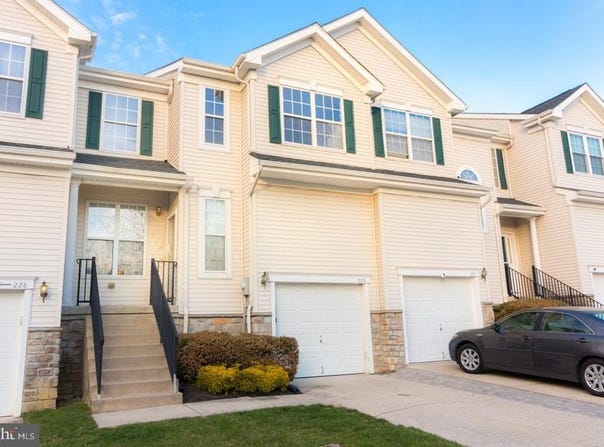 226 HAWTHORNE WAY, RIVERSIDE, NJ 08075