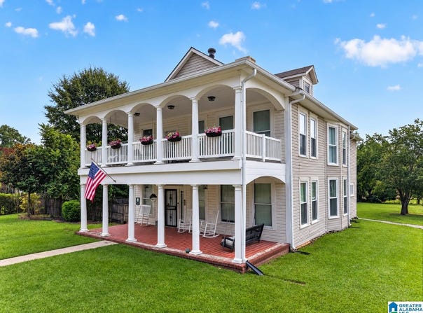 2000 3RD AVENUE, PELL CITY, AL 35125