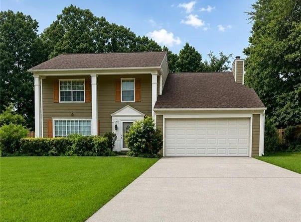 124 Heathrow Drive, Riverdale, GA 30274