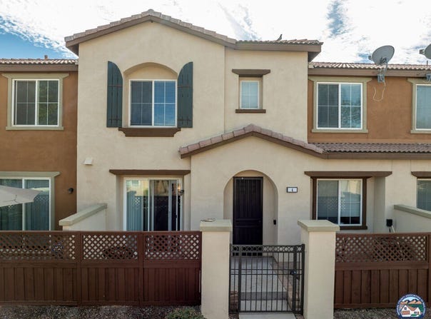 314 Breezy Pl, Brawley, CA 92227