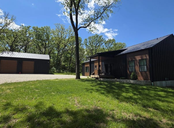 31717 Whiteman Road, Mora, MO 65345