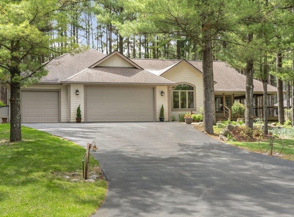 7855 Indian Lore Rd, West Bend, WI 53090