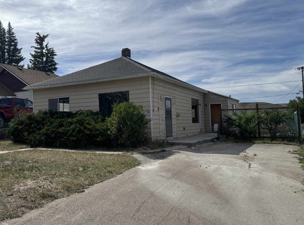 309 Ruby St, Kemmerer, WY 83101