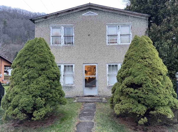 25170 Seneca Trail, Valley Head, WV 26294