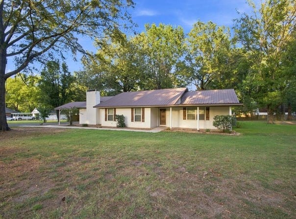 1213 Brooks, New Boston, TX 75570