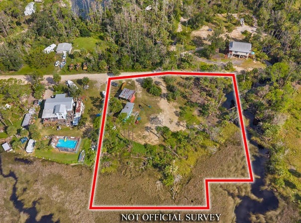 414 SE Central Ave, Steinhatchee, FL 32359