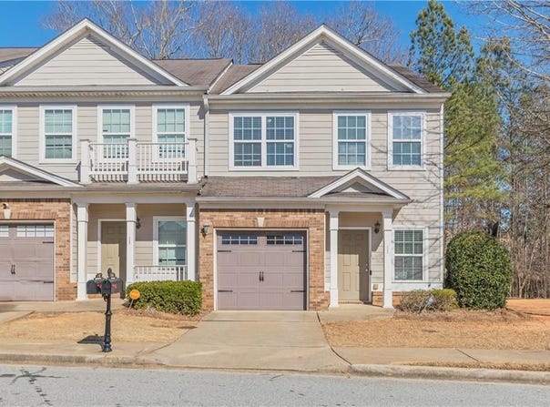 7766 Carnegie Drive, Fairburn, GA 30213