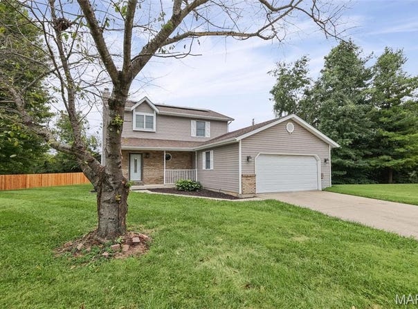 82 Spring Glen, Collinsville, IL 62234