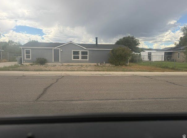 75 N 200 E, Huntington, UT 84528