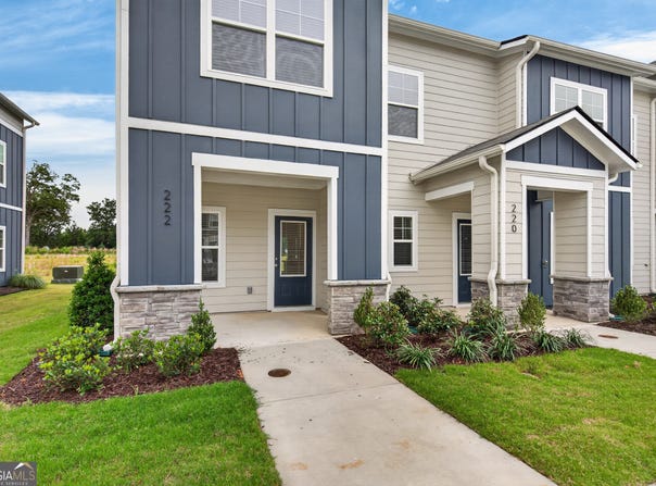 222 Rooker Drive, Lagrange, GA 30241