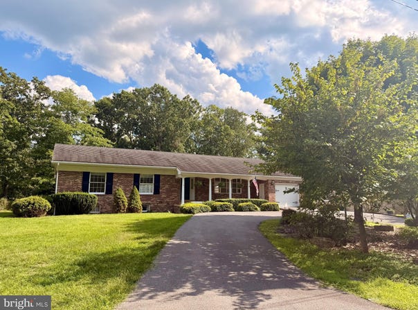 9 FOREST Drive, LAVALE, MD 21502