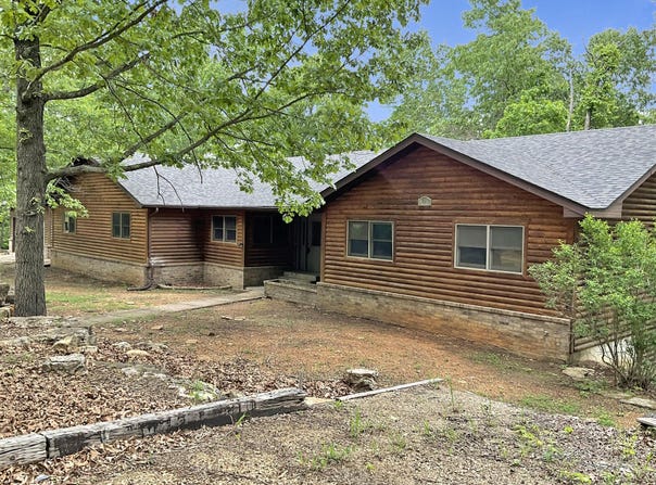 98 Fine Drive, Galena, MO 65656