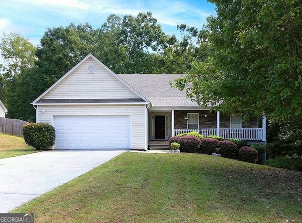 55 Dearing Woods Bend, Covington, GA 30014