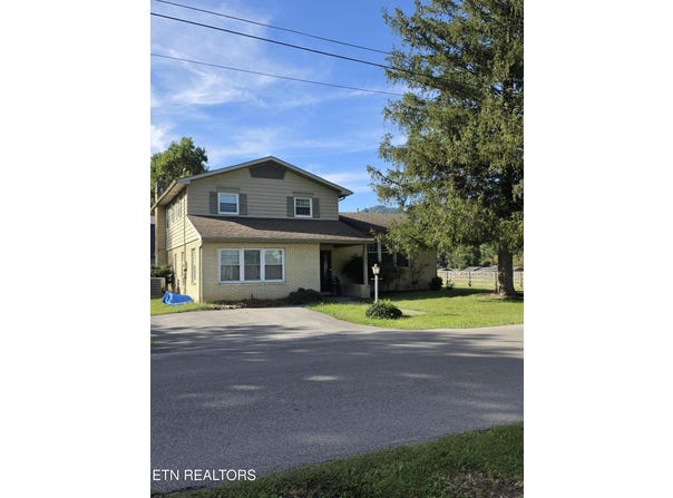 1015 Old Wilson Lane, Middlesboro, KY 40965