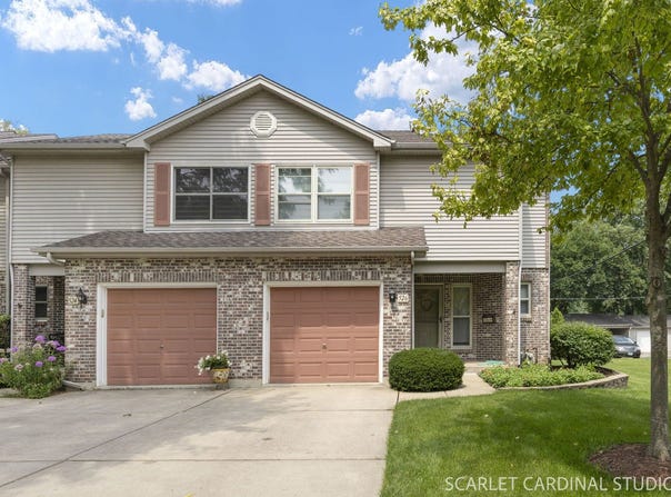 526 E Highland Avenue, Villa Park, IL 60181