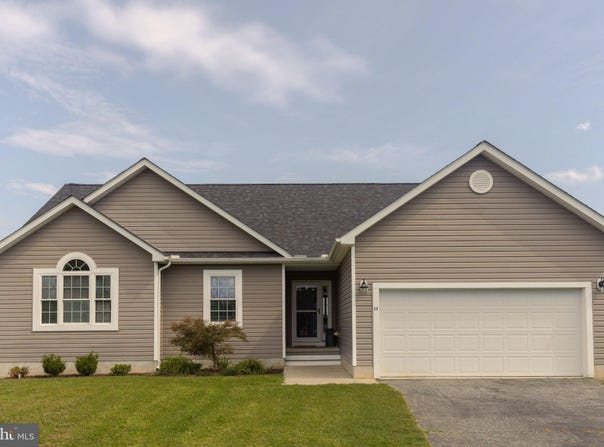 11 RIDGEWAY Drive, RIDGELY, MD 21660