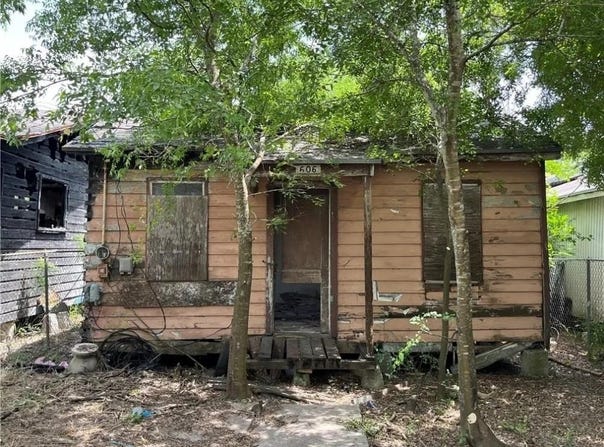 606 Nebraska, Robstown, TX 78380
