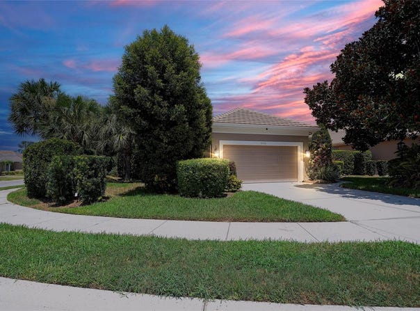 9735 53RD DR E, BRADENTON, FL 34211
