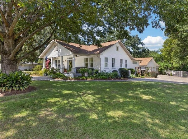 1814 Old Bay Springs, Laurel, MS 39440