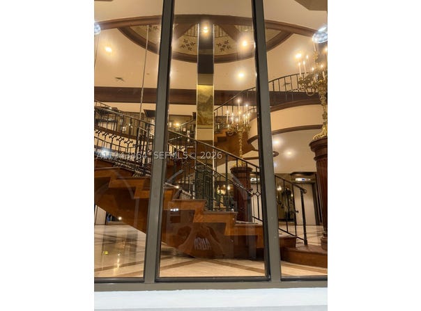 6039 Collins Ave, Miami Beach, FL 33140