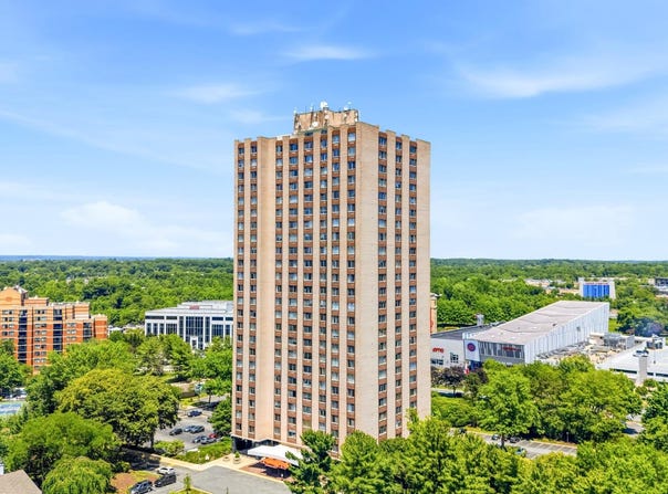 9701 FIELDS Road, GAITHERSBURG, MD 20878