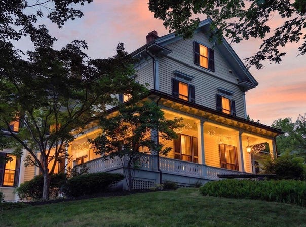 55 Academy St, Arlington, MA 02476