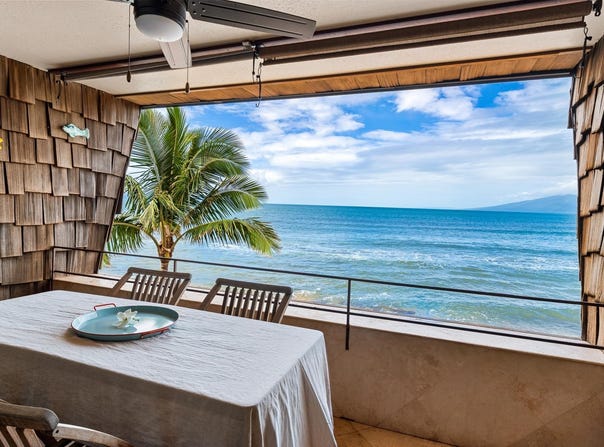 3741 Lower Honoapiilani Rd, Lahaina, HI 96761