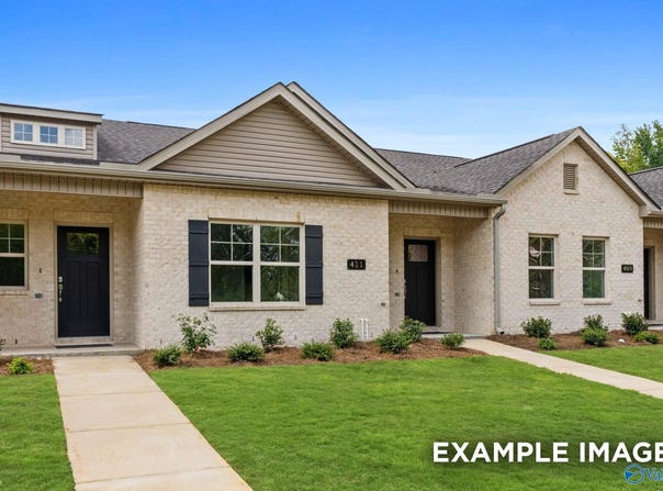 405 Clyde Lane, Hartselle, AL 35640