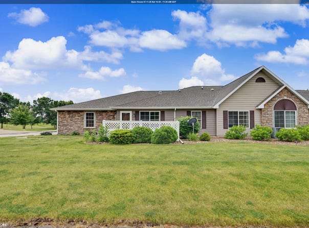 1610 E Deer Run Ln., Mount Pleasant, IA 52641