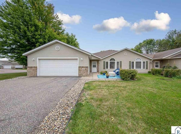 150 Oxford Path, Mankato, MN 56001