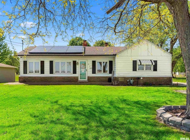 10 S 20TH Avenue, Canton, IL 61520