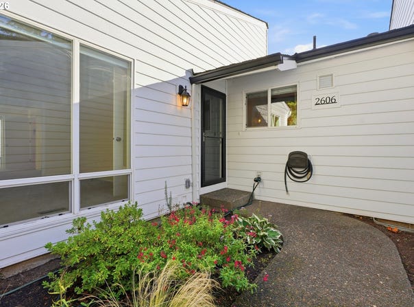 2606 PIMLICO Ter, WestLinn, OR 97068