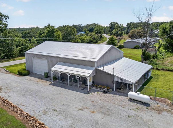 11927 SE Z Highway, Deepwater, MO 64740