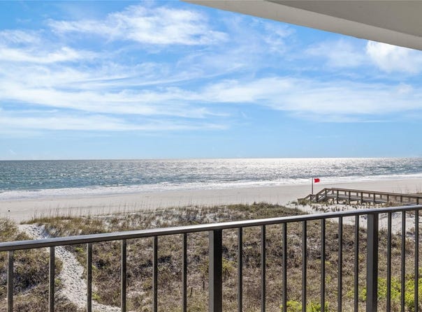 829 1ST Street S, JACKSONVILLE BEACH, FL 32250