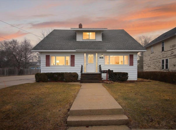 430 Bridge Avenue, Alma, MI 48801