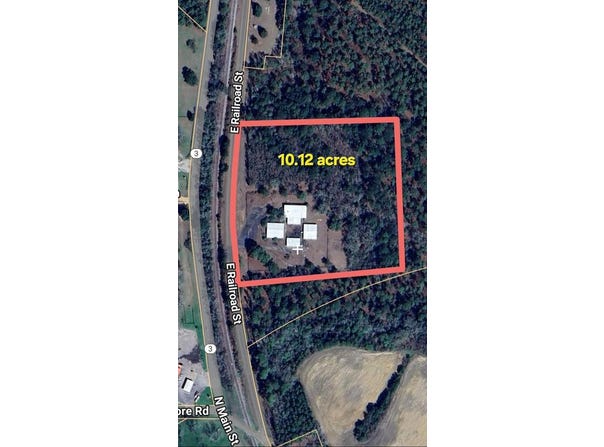 7010 E Railroad St., Ochlocknee, GA 31738