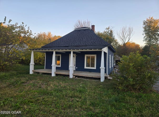 301 W High Street, Alba, MO 64830